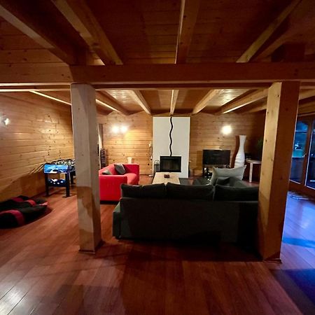 Zrub Alpinus Guest House Pribylina Exterior foto