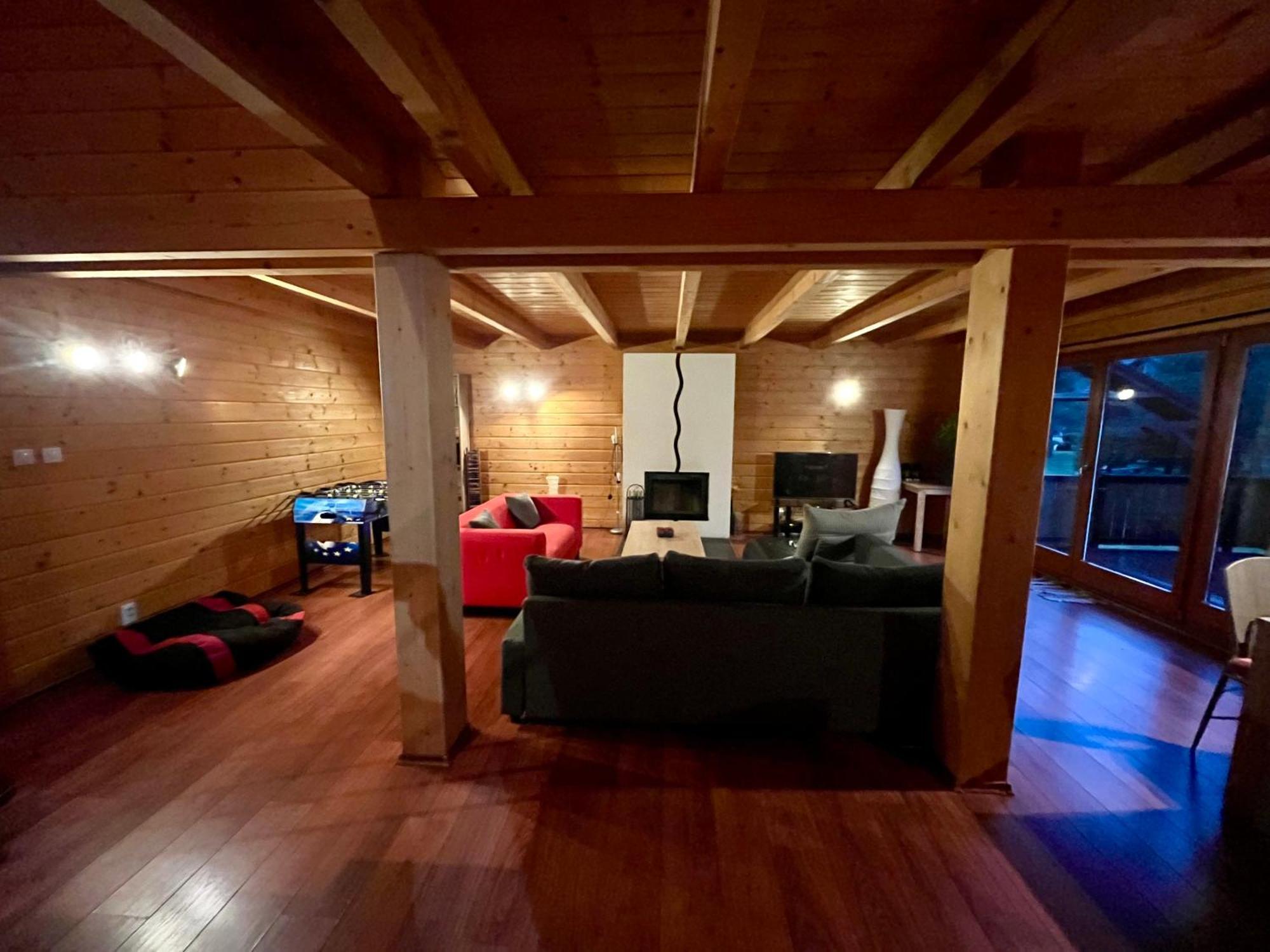 Zrub Alpinus Guest House Pribylina Exterior foto