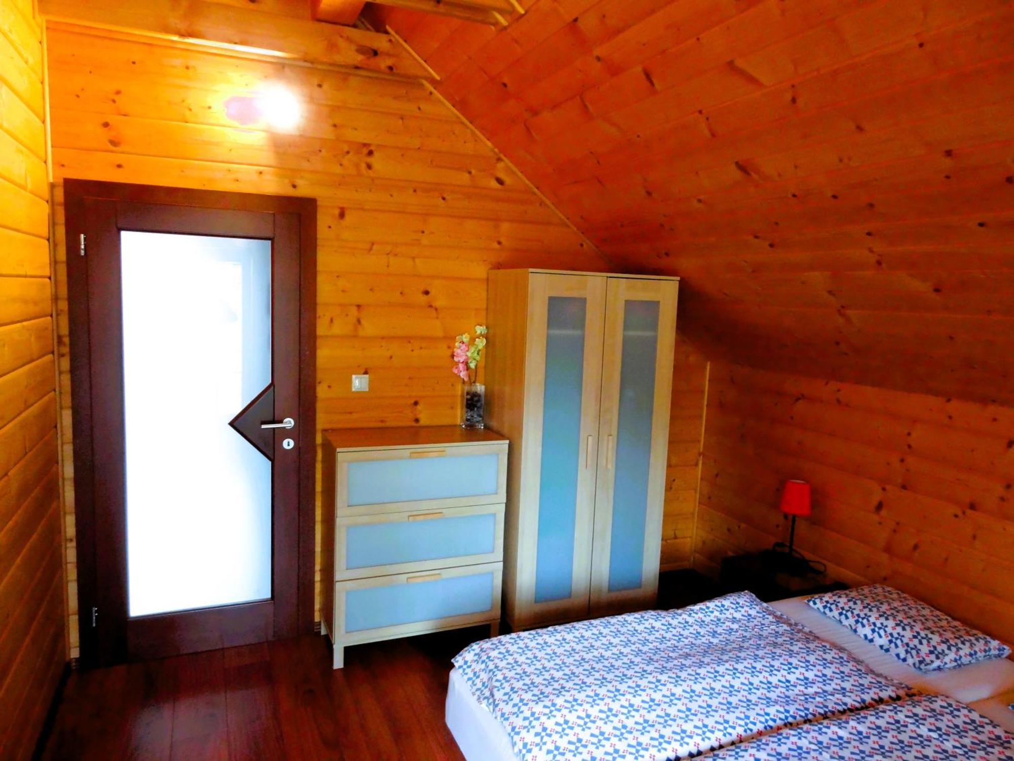 Zrub Alpinus Guest House Pribylina Exterior foto